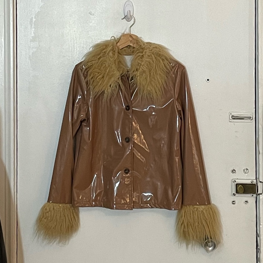 Brown Faux Leather Jacket with Faux Fur Trim🤎